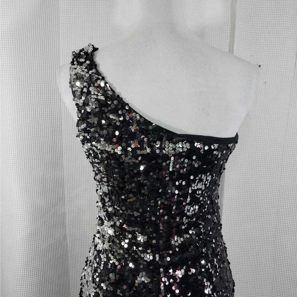 NWOT! AS U WISH! LUXURIOUS SINGLE SHOULDER, BLACK & SILVER SEQUINNED DRESS! SZ L - Picture 7 of 11